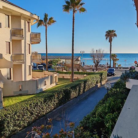 ヴァッレクロージアRelax Al Mareアパートメント エクステリア 写真